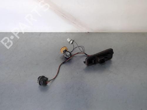 Used Lamp holder FORD FIESTA V (JH_, JD_) 1.4 TDCi (68 hp) 28620391