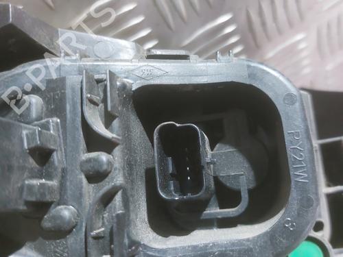 right-taillight-renault-clio-iv-bh_-2012-2013-2014-2015-2016-2017-2018-2019-2020-2021-31858845 main image