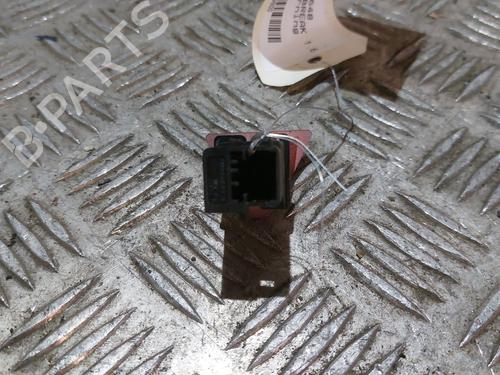 Used Warning switch Warning switch PEUGEOT 307 Break (3E) 1.6 HDi 110 (109 hp) 21670649 21670649