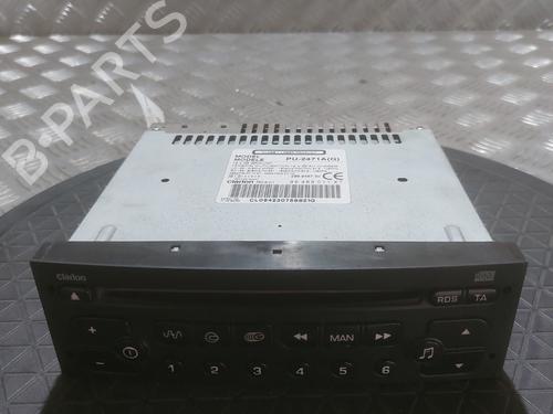 Used Radio Radio 24235991 24235991