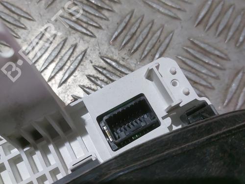 instrument-cluster-toyota-yaris-_p9_-2005-2006-2007-2008-2009-2010-2011-2012-2013-2014-23847705 main image