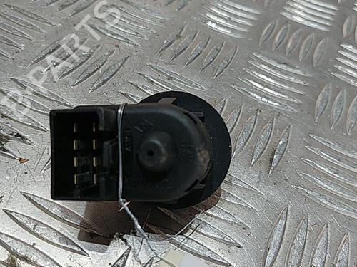 Used Mirror switch Mirror switch RENAULT MEGANE II (BM0/1_, CM0/1_) 1.5 dCi (BM1E, CM1E) (106 hp) 21513214 21513214