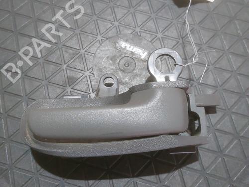 Used Rear right interior door handle Rear right interior door handle TOYOTA YARIS VERSO (_P2_) 1.3 (NCP20_, NCP22_, NCP20R, NCP22R) (86 hp) 29449550 29449550