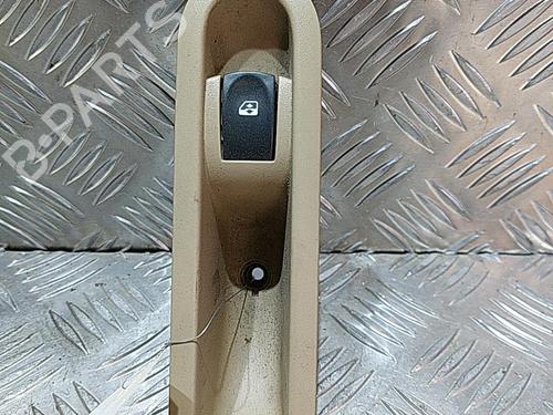 Used Left rear window switch Left rear window switch RENAULT MODUS / GRAND MODUS (F/JP0_) 1.5 dCi (JP0G, JP0H) (106 hp) 21511020 21511020