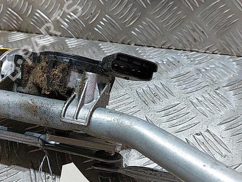 Used Front wiper motor Front wiper motor RENAULT MEGANE III Hatchback (BZ0/1_, B3_) 1.5 dCi (BZ09, BZ0D, BZ1W, BZ29, BZ14) (110 hp) 21506407 21506407
