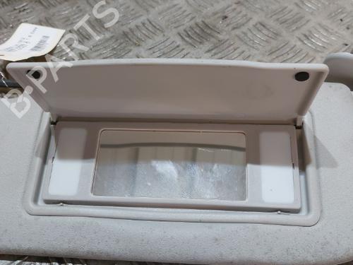 Used Right sun visor Right sun visor 21509438 21509438