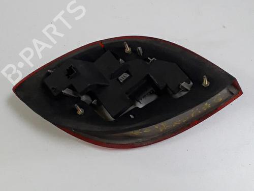 Højre baglygte FORD KA (RB_) 1.3 i (60 hp) 28487465