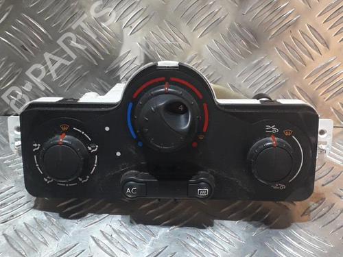Used Climate control Climate control RENAULT CLIO III (BR0/1, CR0/1) 1.5 dCi (BR17, CR17) (86 hp) 21515208 21515208