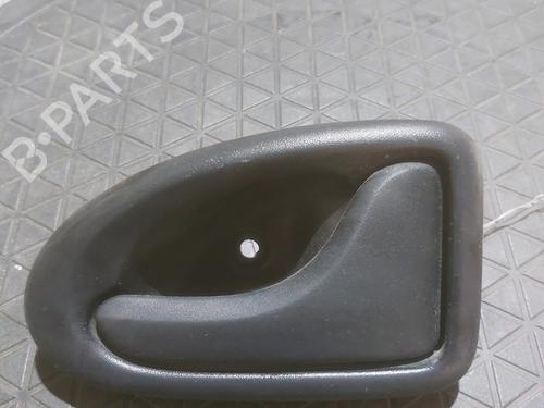 Højre bagtil invendig håndtag DACIA LOGAN (LS_) 1.6 (LS0B, LS0D, LS0F, LS0H) (87 hp) 29737469