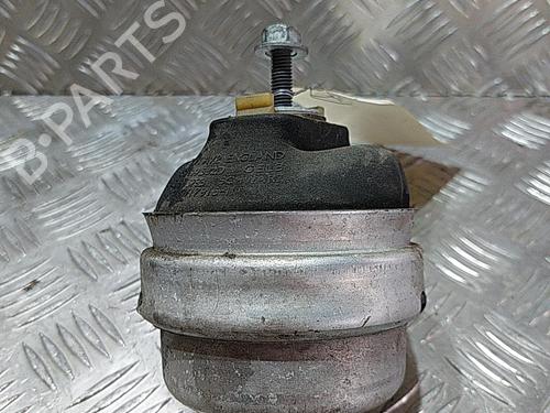 Used Engine mount AUDI A4 B6 Avant (8E5) 2.0 FSI (150 hp) 21506399
