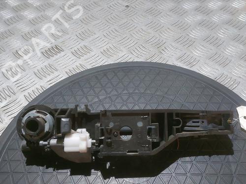 rear-left-exterior-door-handle-renault-clio-iii-br01-cr01-2005-2006-2007-2008-2009-2010-2011-2012-2013-2014-30299631 main image