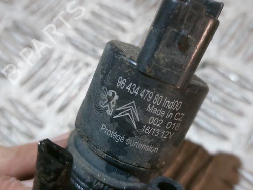 Used Washer pump Washer pump PEUGEOT 308 I (4A_, 4C_) 1.6 HDi (112 hp) 26685421 26685421