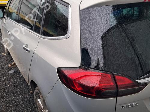 Used Parts OPEL ZAFIRA TOURER C (P12) 2.0 CDTi (75) 4737458