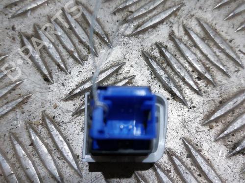 Used Warning switch Warning switch PEUGEOT 208 I (CA_, CC_) 1.6 HDi (92 hp) 21502969 21502969