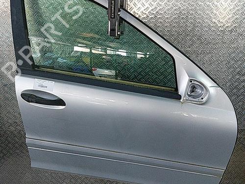 Used Right front door Right front door MERCEDES-BENZ C-CLASS (W203) C 220 CDI (203.008) (150 hp) 21509191 21509191