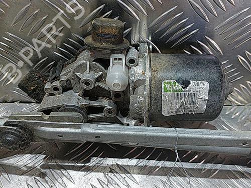 Used Front wiper motor RENAULT MEGANE III Hatchback (BZ0/1_, B3_) 1.9 dCi (BZ0N, BZ0J) (131 hp) 21511012