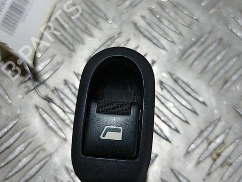 Used Right front window switch CITROËN C2 (JM_) 1.4 (73 hp) 21506072