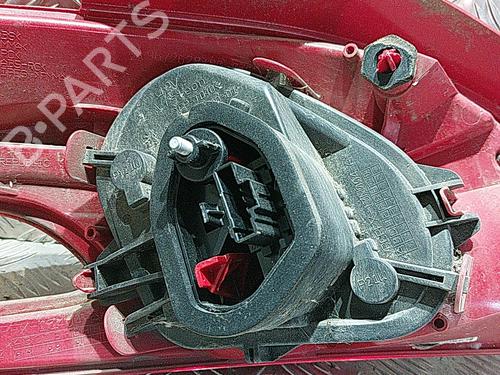 Used Right taillight Right taillight 21509030 21509030