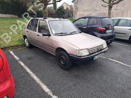 Used Parts PEUGEOT 205 II (20A/C)  1.4  5002957