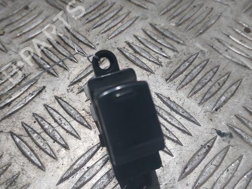 Used Right front window switch NISSAN MICRA III (K12) 1.5 dCi (86 hp) 21505756