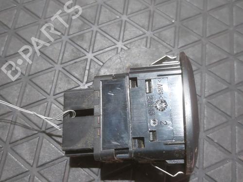 Used Right front window switch Right front window switch CITROËN C3 I (FC_, FN_) 1.4 HDi (68 hp) 26966549 26966549