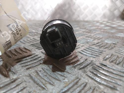 Used Switch Switch DACIA DUSTER (HS_) 1.5 dCi 4x4 (HSMC, HSMD) (110 hp) 21513368 21513368