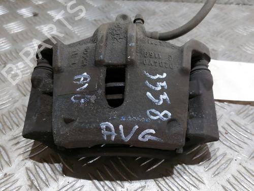 Bremssattel links vorne für TOYOTA YARIS (_P1_) 1.4 D-4D (NLP10_, NLP10R) (75 hp) 21503041