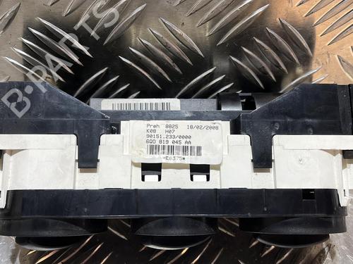 Used Climate control VW POLO (9N_, 9A_) 1.4 TDI (70 hp) 21506984