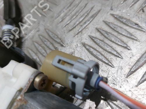 Used Front right window mechanism Front right window mechanism RENAULT CLIO II (BB_, CB_) 1.5 dCi (B/CB07) (65 hp) 21514081 21514081