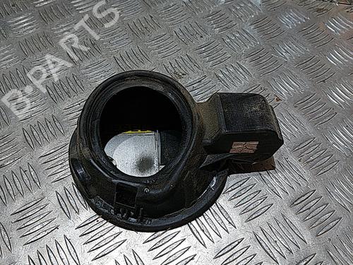 Used Fuel flap PEUGEOT 208 I (CA_, CC_) 1.6 HDi (92 hp) 21513165