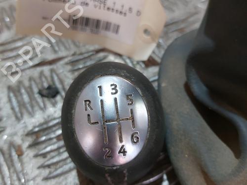 Used Gear lever DACIA DUSTER (HS_) 1.5 dCi 4x4 (HSMC, HSMD) (110 hp) 21509598