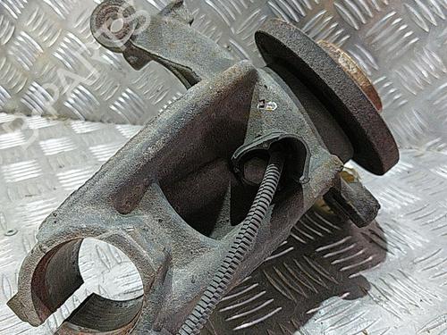 Used Left front steering knuckle Left front steering knuckle CITROËN C3 II (SC_) 1.2 VTi 82 (82 hp) 21506752 21506752