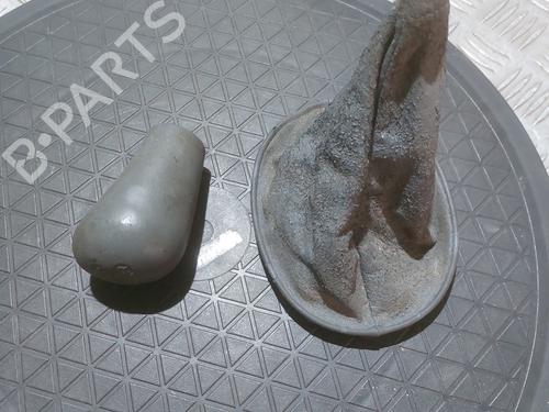 Used Gear lever TOYOTA YARIS VERSO (_P2_) 1.3 (NCP20_, NCP22_, NCP20R, NCP22R) (86 hp) 29449554