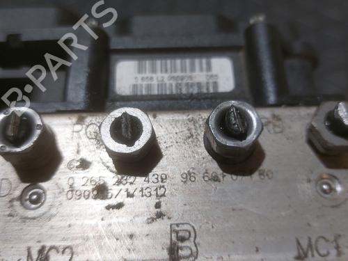 ABS pump PEUGEOT 308 I (4A_, 4C_) 1.6 HDi | BP25406458M43 