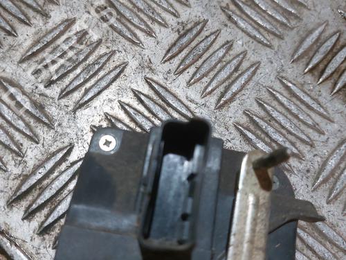 Used Front left lock Front left lock 23811525 23811525