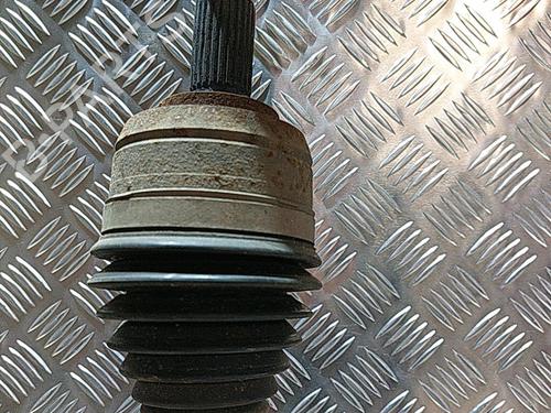 Used Left front driveshaft RENAULT MEGANE III Hatchback (BZ0/1_, B3_) 1.5 dCi (BZ09, BZ0D, BZ1W, BZ29, BZ14) (110 hp) 21511031