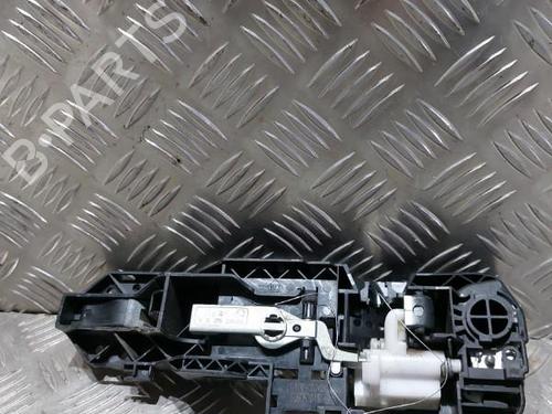 front-right-exterior-door-handle-renault-megane-iii-hatchback-bz01_-b3_-15-dci-bz0c-806b02596r-2008-21512454 main image
