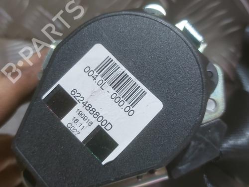 rear-center-seatbelt-dacia-sandero-ii-2012-31040533 main image