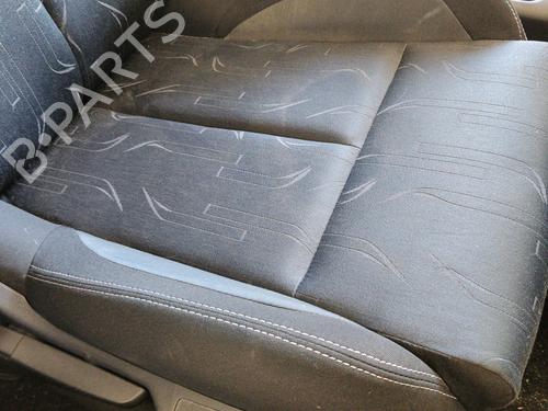 Right front seat CITROËN C4 II (NC_) 1.6 HDi 115 | BP29413168C16  - Image 5