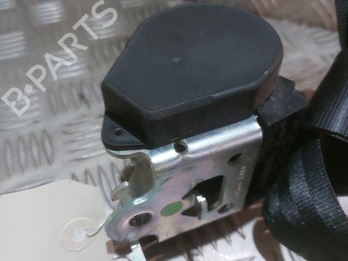 front-right-seatbelt-dacia-lodgy-js_-2012-23811452 main image