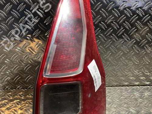 Used Right taillight RENAULT MEGANE II Estate (KM0/1_) 1.5 dCi (KM16, KM1E) (106 hp) 21507386