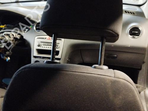 Right front seat PEUGEOT 308 SW I (4E_, 4H_) 1.6 HDi | BP21504750C16 