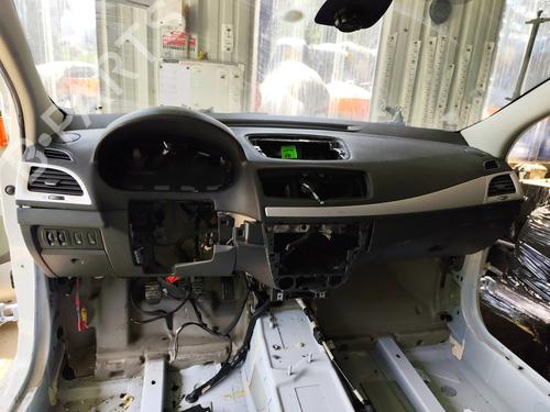 Dashboard RENAULT MEGANE III Coupe (DZ0/1_) 1.9 dCi (DZ0N, DZ0J, DZ1J, DZ1K) | BP25894540C46 - Image 10