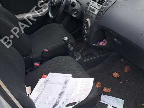 Left front window switch TOYOTA YARIS (_P9_) 1.4 D-4D (NLP90_, NLP90R) | BP23847708I27  - Image 9