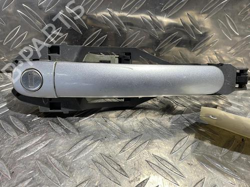 Front left exterior door handle VW POLO (9N_, 9A_) 1.4 16V | BP21515587C128 