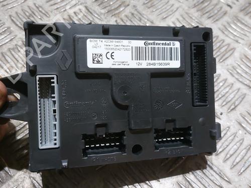 Used Fuse box Fuse box RENAULT CLIO IV (BH_) 1.5 dCi 90 (90 hp) 21504757 21504757