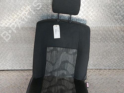 right-front-seat-dacia-sandero-2008-24355380 main image