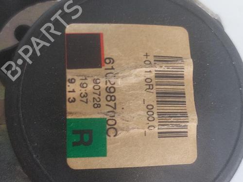 rear-right-seatbelt-toyota-verso-_r2_-2009-2010-2011-2012-2013-2014-2015-2016-2017-2018-31333689 main image