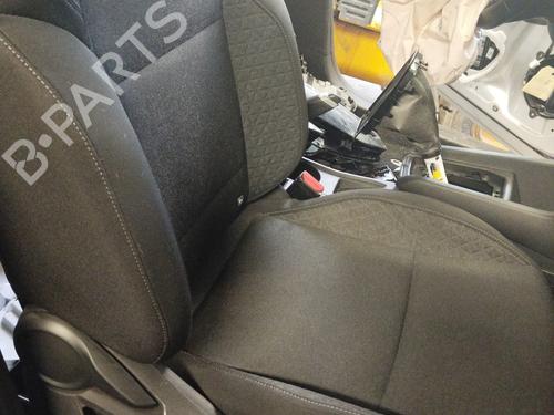 Right front seat RENAULT CLIO V (B7_) 1.0 TCe 90 (B7MT) | BP21797130C16 