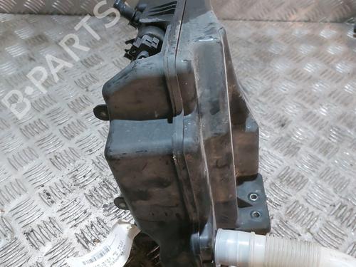 Used Windscreen washer tank VW GOLF VI (5K1) 1.6 TDI (105 hp) 21670147